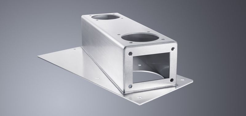 Îmbinarea prin încărcarea prin sudare cu laser se utilizează pentru închiderea fantelor de sudură de dimensiuni mari, care în mod obișnuit nu pot fi sudate cu laserul.