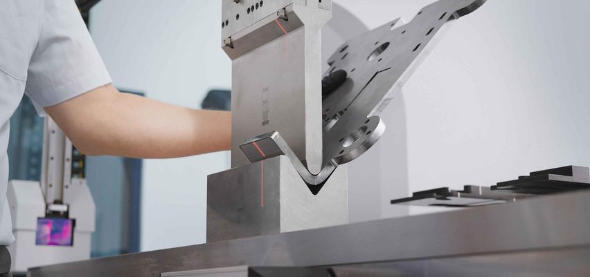 Bending precise angles with the TruBend Series 8000